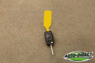 Volkswagen New-beetle 2.0 Cabriolet Highline Airco picture 21