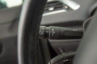 Peugeot 208 1.2 PureTech Automaat 107.250 km Navi Clima Allure picture 16