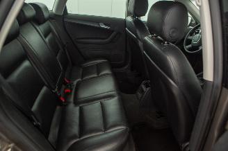 Audi A3 1.6 TDI Navi Clima Leder picture 18