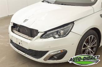 Peugeot 308 1.6 HDI Pano Clima Navi picture 32