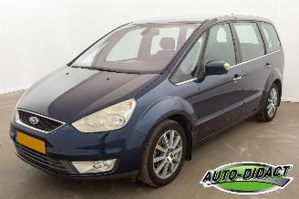  Ford Galaxy 2.0-16V 7p. Clima Ghia Limited 2010/2