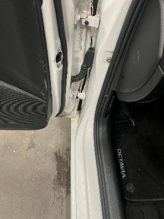 Skoda Octavia 1.0 TSI Automaat Camera Navi Clima Greentech Ambition Business picture 39