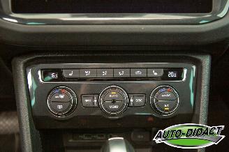 Volkswagen Tiguan 1.5 TSI Automaat Pano 360-Camera Digital Dash ACT Highline Business R picture 10