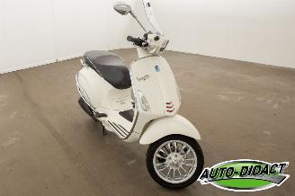 Vespa  Sprint 17.087 km picture 2