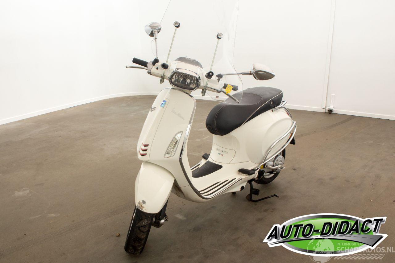 Vespa  Sprint 17.087 km