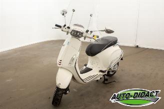 dommages scooters Vespa  Sprint 17.087 km 2014/5