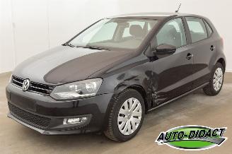 uszkodzony samochody osobowe Volkswagen Polo 1.4 Clima Navi 2013/10