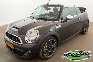 Unfallwagen Mini Cabrio 1.6 Cooper S Clima Leder 86.395 km Chili 2014/4