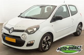 krockskadad bil auto Renault Twingo 1.2 16V Dynamique Clima 2012/12