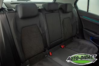 Volkswagen Golf 1.0 TSI 106.293 km Digi Dash Clima Navi Life Business picture 23
