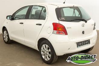 Toyota Yaris 1.0 132.923 km picture 3