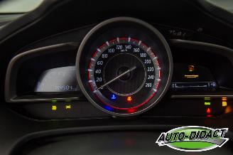 Mazda 3 1.5 Benz 74 kw Sense Edition picture 8