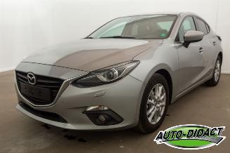 Auto incidentate Mazda 3 1.5 Benz 74 kw Sense Edition 2015/2