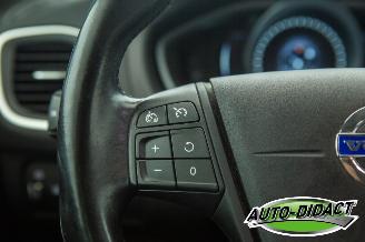 Volvo V-40 1.6 T2 Clima Navi MOTORSCHADE Kinetic picture 13