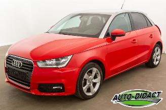 skadebil auto Audi A1 1.0 Ambition Airco Stoelverwarming 2018/12