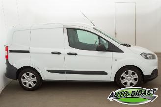 Ford Transit Courier Van 1.5 TDCI Navi Airco Trend Duratorq S&S picture 33