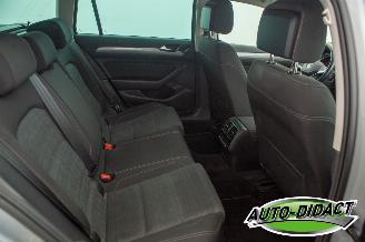 Volkswagen Passat 1.5 TSI Automaat Clima Navi Comfort Business picture 24