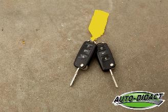 Volkswagen Golf 1.6 TDI BlueMotion Clima Navi picture 28