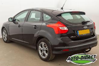 Ford Focus 1.0 EcoBoost Airco Navi Koppakking vervangen Edition picture 3