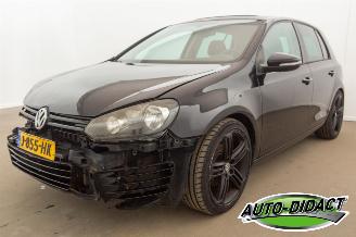 krockskadad bil auto Volkswagen Golf 1.2 TSI Clima Elek Dak 2011/11