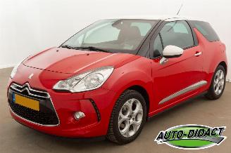 krockskadad bil auto Citroën DS3 1.2 VTi Navi Clima So Chic 2014/4