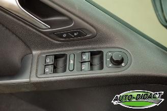 Volkswagen Golf 1.6 TDI Navi Clima picture 13