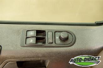 Volkswagen Transporter 2.0 TDI Automaat L1H1 DC Comfortline picture 14