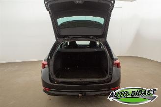Skoda Octavia 1.0 e-TSI Dak schade Business Edition picture 33
