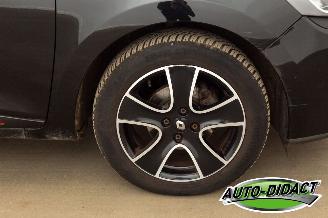 Renault Clio 0.9 TCe Expression picture 31