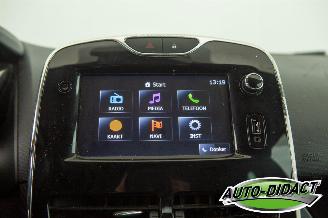 Renault Clio 0.9 TCe Expression picture 9