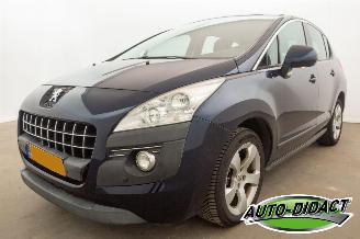 Voiture accidenté Peugeot 3008 1.6 VTi Clima Pano Première 2009/9