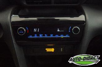Toyota Yaris Cross 1.5 Hybride Automaat  Dynamic picture 18