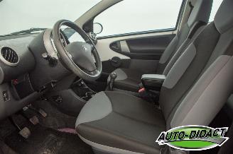 Peugeot 107 1.0 Airco Access Accent picture 19