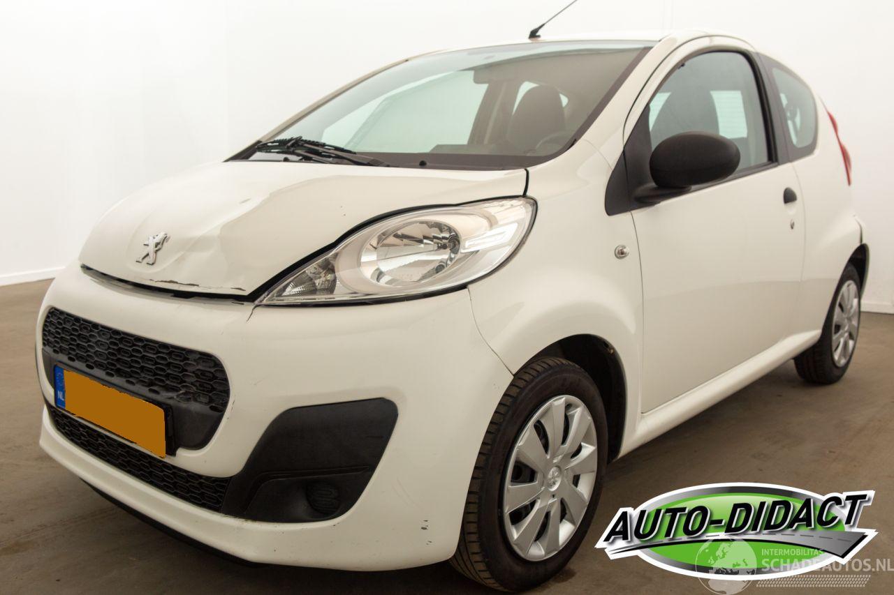 Peugeot 107 1.0 Airco Access Accent