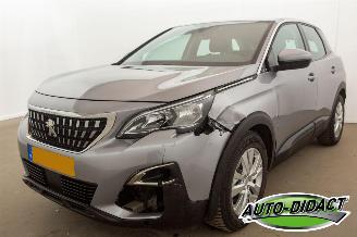 skadebil auto Peugeot 3008 1.2 PureTech Automaat 81.562 km NAP Digi Dash Clima Blue Lease Executive 2017/6