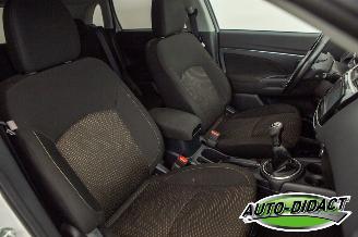 Mitsubishi ASX 1.6 Airco Navi Camera Cleartec Intense picture 19