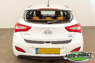 Hyundai I-30 1.6 GDI Clima Navi Camera i-Magine picture 37