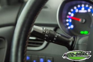 Hyundai I-30 1.6 GDI Clima Navi Camera i-Magine picture 16