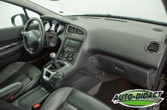 Peugeot 5008 1.6 HDi Clima Leder Pano 7p. picture 14