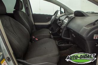 Toyota Yaris 1.3 VVTi Comfort Airco picture 17