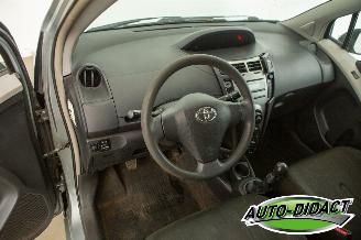 Toyota Yaris 1.3 VVTi Comfort Airco picture 21