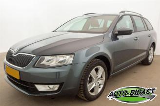 Avarii autoturisme Skoda Octavia 1.2 TSI Clima Navi Greentech Ambition Businessline 2014/11