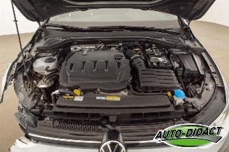Volkswagen Golf 2.0 TDI Digi Dash Clima 108.576 km Life picture 40