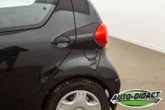 Toyota Aygo 1.0-12V picture 32