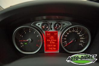 Ford Focus 1.6 Clima Navi Titanium picture 6