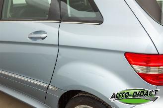 Mercedes B-klasse 200 Automaat Pano Airco picture 24