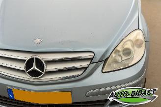 Mercedes B-klasse 200 Automaat Pano Airco picture 26