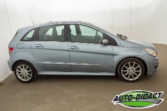 Mercedes B-klasse 200 Automaat Pano Airco picture 35