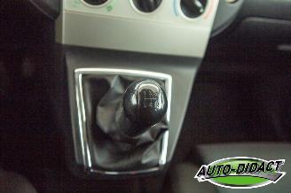 Toyota Corolla-verso 1.6 VVT-i Airco 102.680 km NAP Terra picture 11