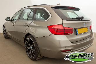 BMW 3-serie 318i Automaat Leder Clima Navi Luxury Edition picture 3